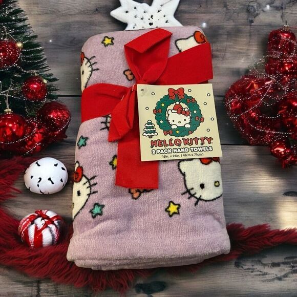 Hello Kitty Purple Christmas Hand Towels 2 Pack - NEW - Picture 1 of 4